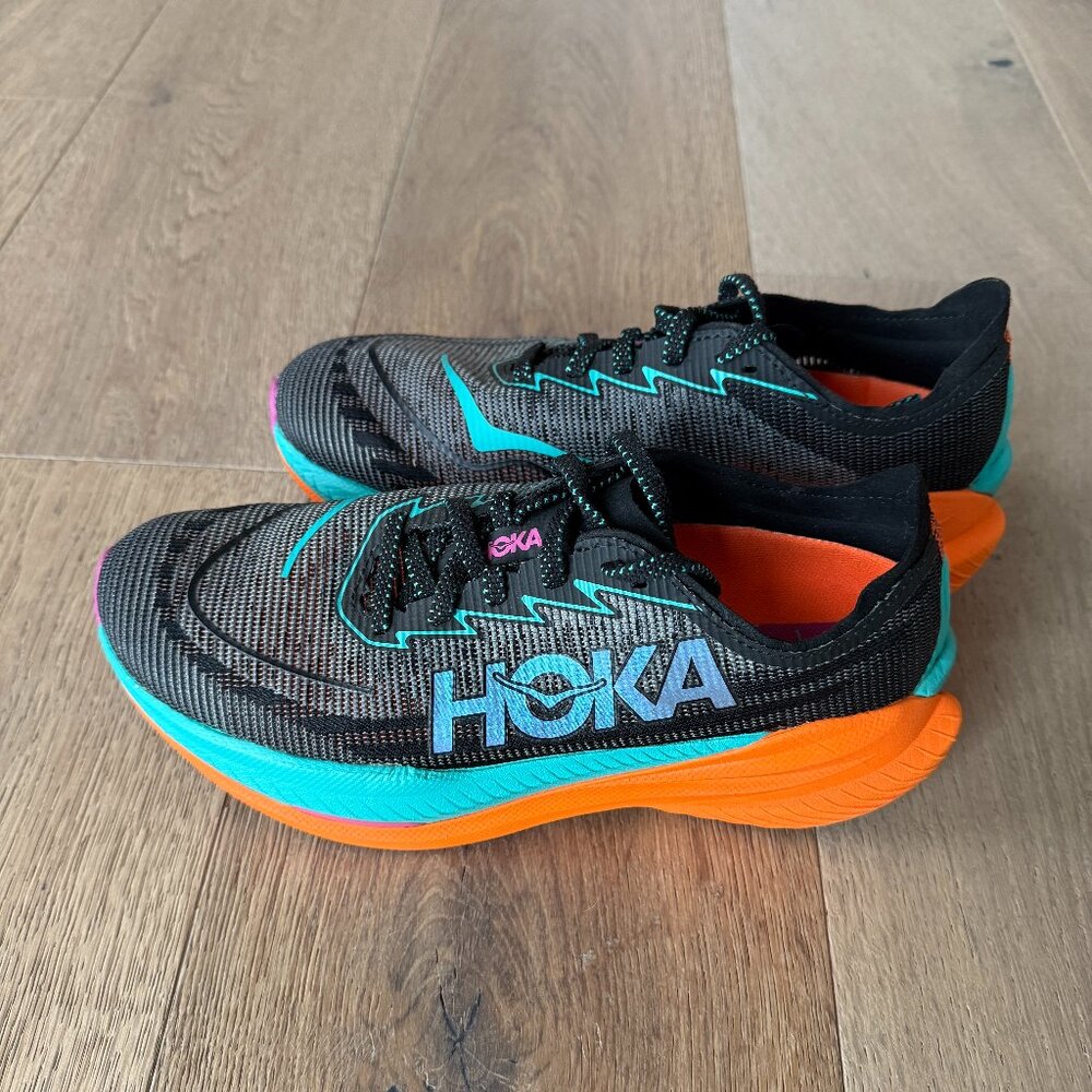Women's HOKA Mach X 2, size 8